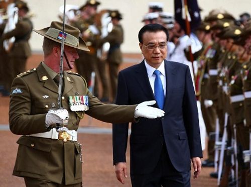 Thủ tướng Trung Quốc tuyên bố đưa vũ khí ở Biển Đông để duy trì 'tự do hàng hải - Ảnh 1