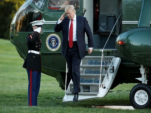 Tổng thống Trump bị cấm dùng trực thăng cá nhân - Ảnh 1