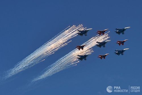 Mãn nhãn hình ảnh Nga tổng duyệt diễu binh mừng Ngày Chiến thắng 9/5 - Ảnh 10
