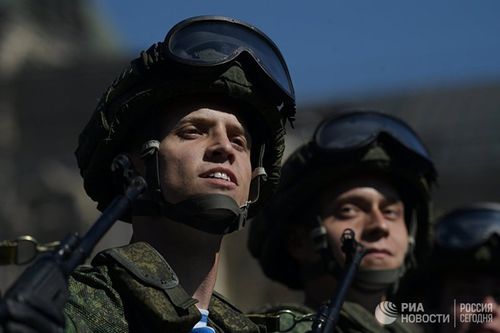 Mãn nhãn hình ảnh Nga tổng duyệt diễu binh mừng Ngày Chiến thắng 9/5 - Ảnh 15