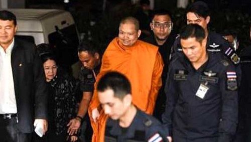 Cuộc trốn chạy ngoạn mục của cựu sư phạm tội hiếp dâm ở Thái Lan - Ảnh 1