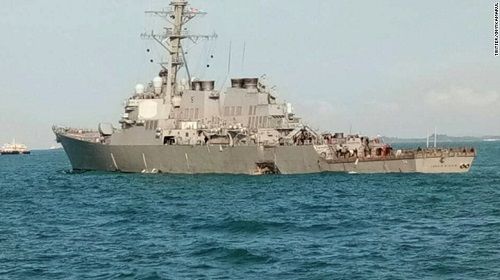 Mỹ: Tàu khu trục liên tiếp gặp nạn, Tư lệnh Hạm đội 7 sẽ bị sa thải? - Ảnh 1