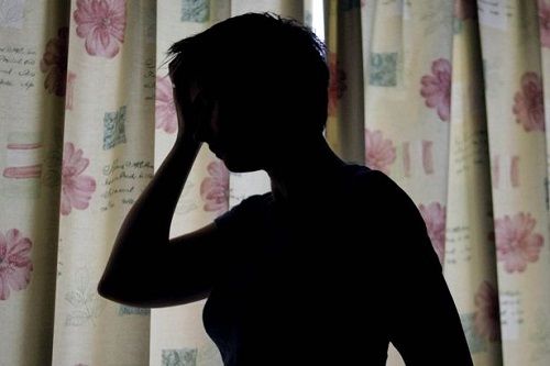 Cô gái người Anh và 15 năm kinh hoàng bị hàng nghìn đàn ông cưỡng hiếp - Ảnh 2