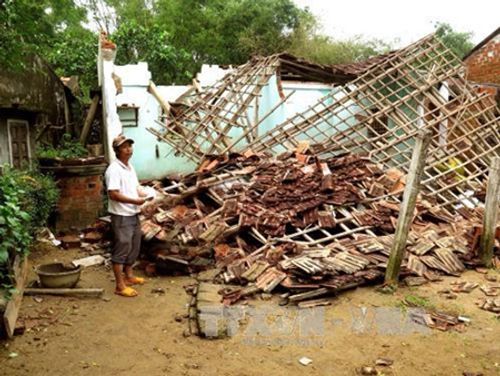 Hỗ trợ xây dựng 668 nhà ở bị hư hỏng nặng do mưa lũ tại Bình Định - Ảnh 1