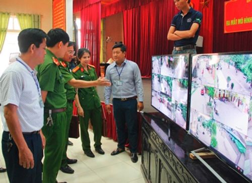 Phường đầu tiên ở Nghệ An lắp hơn 60 camera giám sát cộng đồng - Ảnh 1