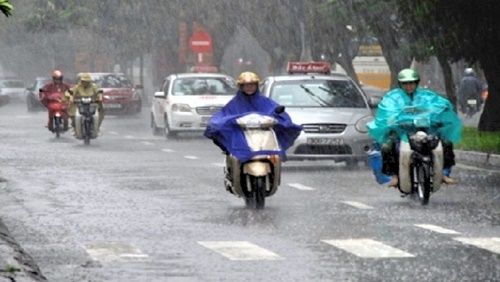 Dự báo thời tiết ngày 10/5: Hà Nội đề phòng mưa dông, gió giật mạnh - Ảnh 1