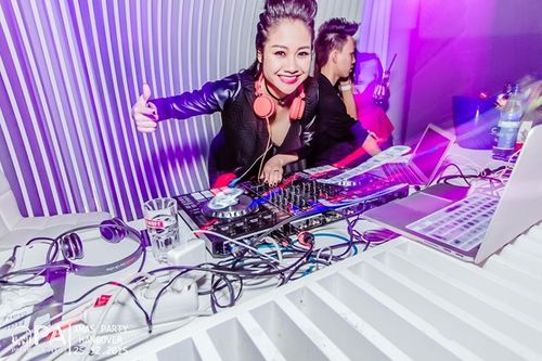Nữ DJ Hà thành với dự định âm nhạc dân tộc "mix" với nhạc EDM - Ảnh 9