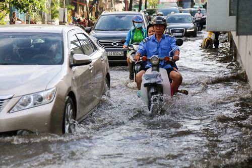 Dự báo thời tiết ngày 20/9: Nam Bộ mưa lớn, đề phòng ngập úng - Ảnh 1