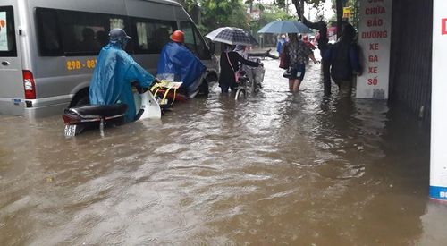 Dự báo thời tiết ngày 26/9: Hà Nội tiếp tục mưa rào, đề phòng ngập úng - Ảnh 1
