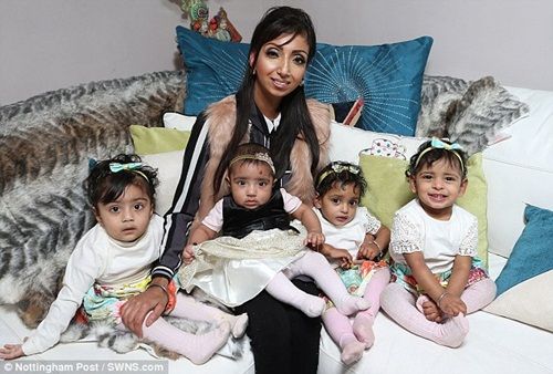 5 năm sảy thai 17 lần, cuối cùng cô gái này cũng được làm mẹ của 4 đứa trẻ - Ảnh 1