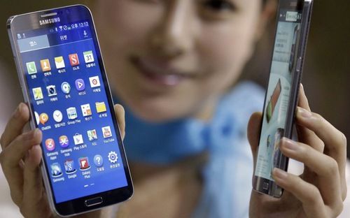 Samsung lãi lớn đẩy giá cổ phiểu lên cao - Ảnh 1