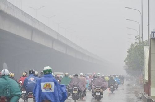 Hà Nội: Sương mù và mưa khiến nhiều tuyến đường ùn tắc nghiêm trọng - Ảnh 8