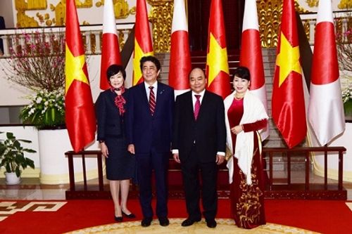 Lễ đón trọng thể Thủ tướng Nhật Bản Shinzo Abe tại Phủ Chủ tịch - Ảnh 8
