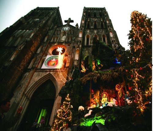Top 5 địa điểm chụp ảnh Giáng sinh ở Hà Nội đẹp ngất ngây - Ảnh 3
