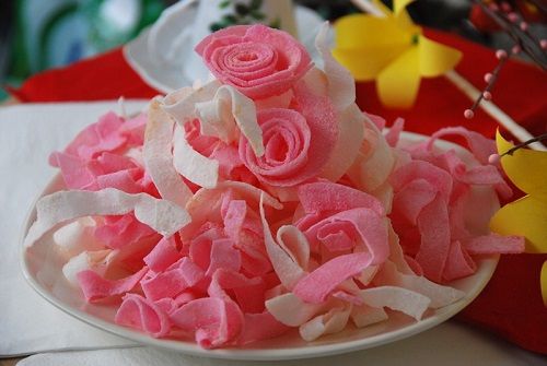 Hướng dẫn cách làm mứt dừa hình hoa hồng cực dễ vui đón Tết Đinh Dậu - Ảnh 4