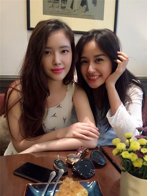 Những cặp anh chị em sao Việt có ngoại hình khác xa nhau khiến fan ngỡ ngàng  - Ảnh 4