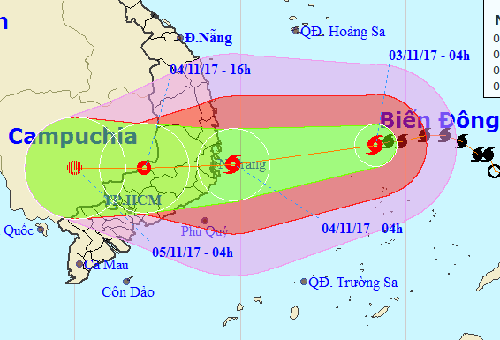 Chuyên gia khí tượng nhận định về kịch bản xảy ra với bão số 12 - Ảnh 1