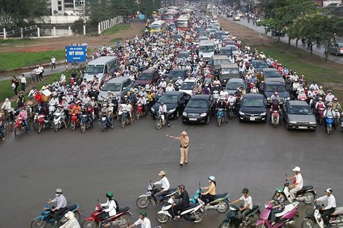 Hà Nội phân luồng giao thông phục vụ APEC 2017 - Ảnh 1