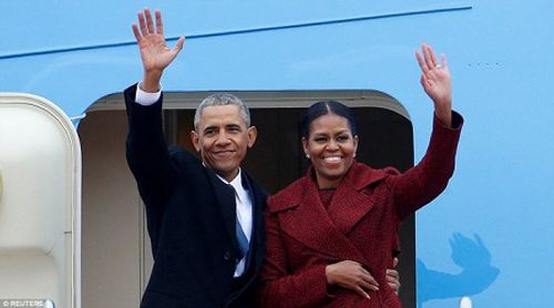 Người dân Mỹ khóc trong tiếc nuối, vẫy tay chào tạm biệt cựu Tổng thống Obama - Ảnh 1