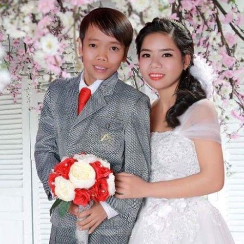 Sự thật về đám cưới "chú rể 8 tuổi" và cô dâu xinh đẹp ở Hà Tĩnh - Ảnh 3