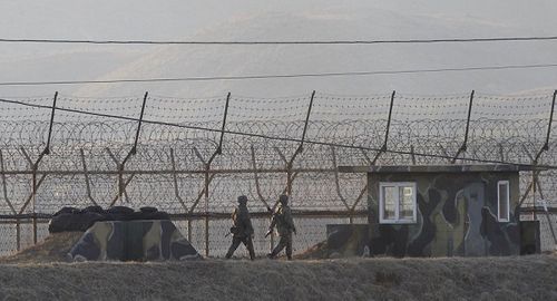 Pháo tự hành nổ gần biên giới Triều Tiên, 7 lính Hàn Quốc thương vong - Ảnh 1