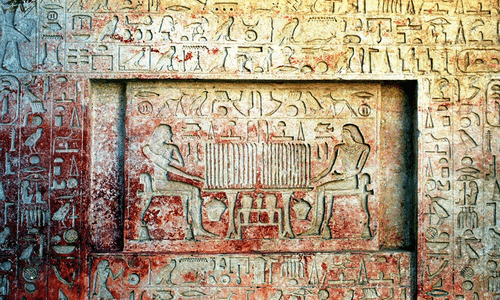 Phát hiện lăng mộ của Nữ hoàng Ai Cập huyền bí  - Ảnh 1