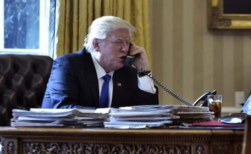 Tổng thống Mỹ Donald Trump điện đàm với Tổng thống Nga Vladimir Putin về Syria - Ảnh 1