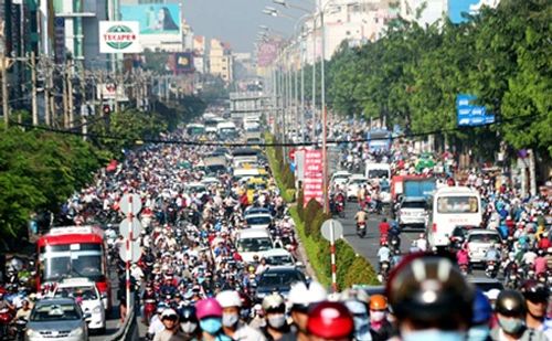 Đầu tư 1.400 tỷ đồng mở đường "giải cứu" sân bay Tân Sơn Nhất - Ảnh 1