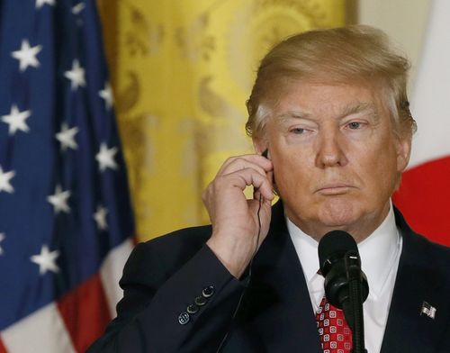 Tổng thống Trump chuẩn bị kỹ hơn cho lệnh cấm nhập cư mới - Ảnh 1