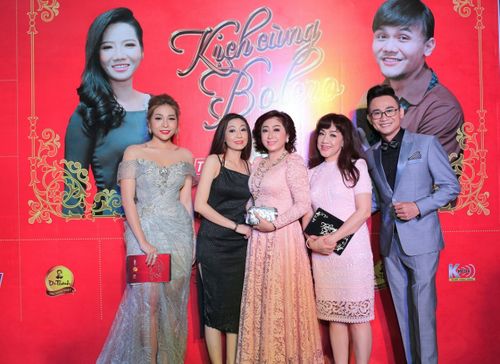 Nữ đạo diễn Ngọc Duyên giành quán quân chương trình 'Kịch cùng Bolero' 2017 - Ảnh 5