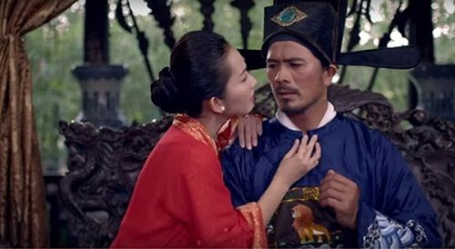 Những “hạt sạn” ngớ ngẩn khiến phim Việt trở thành tâm điểm của dư luận - Ảnh 4