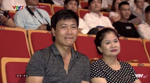 Chân dung người vợ tào khang đứng sau diễn viên Quốc Tuấn trong hành trình 15 năm chạy chữa cho con trai - Ảnh 1