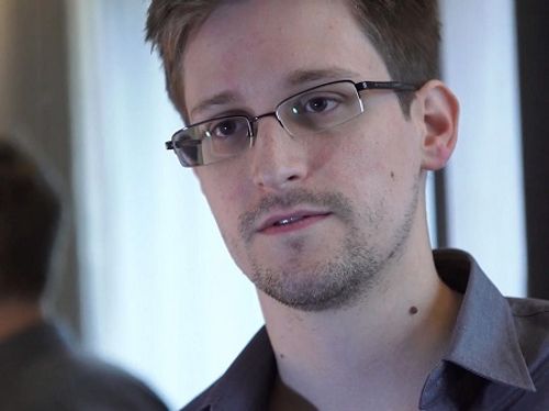 Nga tính “trả” Edward Snowden về Mỹ, làm quà cho Tổng thống Donald Trump? - Ảnh 1
