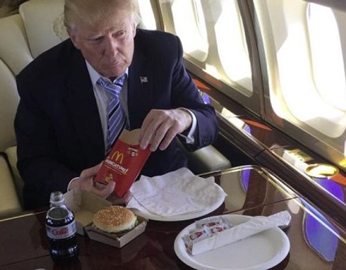 Donald Trump bất ngờ bị McDonald công kích trên Twitter - Ảnh 1