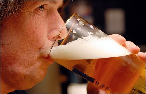 Những người này nếu cố tình uống bia, rượu: Nguy hại tính mạng - Ảnh 3