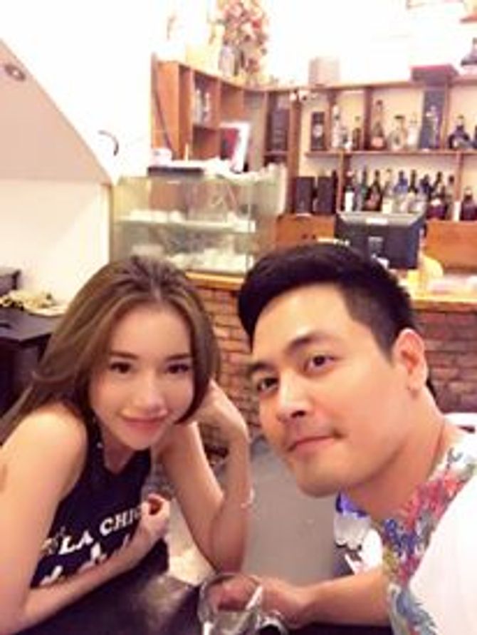 Facebook sao: Phi Thanh Vân tự tin diện bikini, Hà Anh khoe vòng 1 hững hờ - Ảnh 5