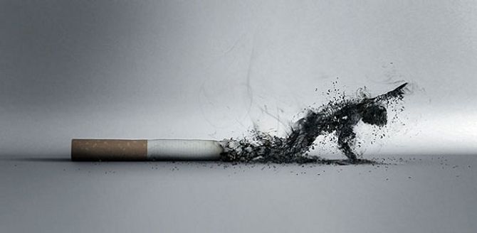 Những poster hút thuốc lá khiến chúng ta run rẩy