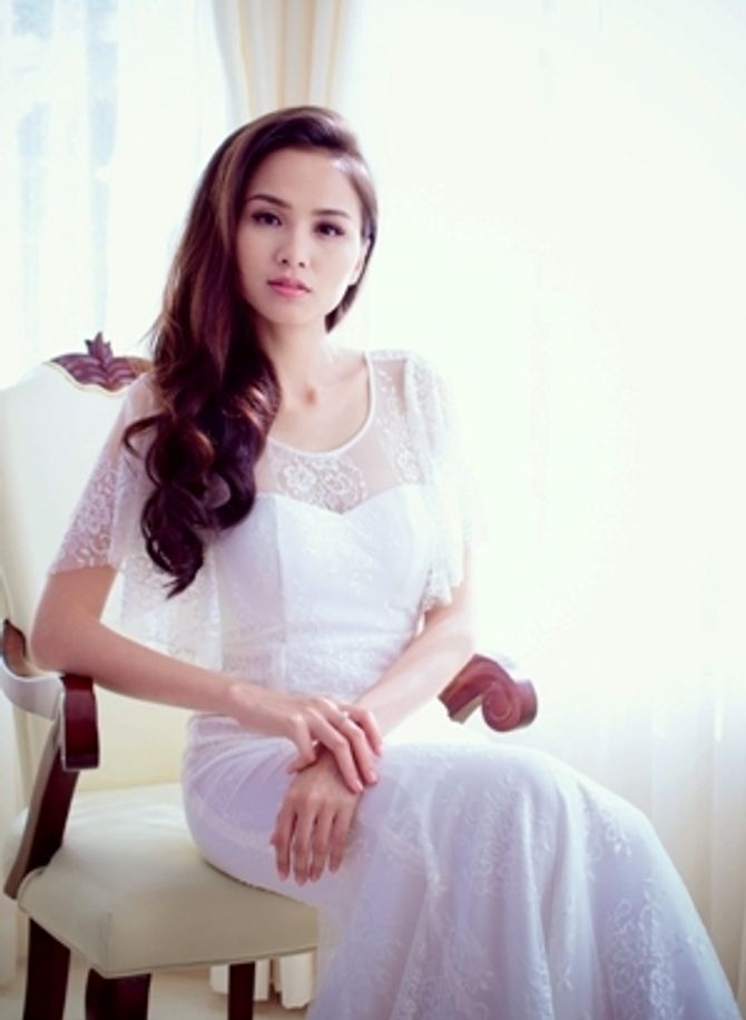 Xôn xao tin đồn Hoa hậu Diễm Hương bị chồng đệ đơn đòi ly hôn  - Ảnh 1