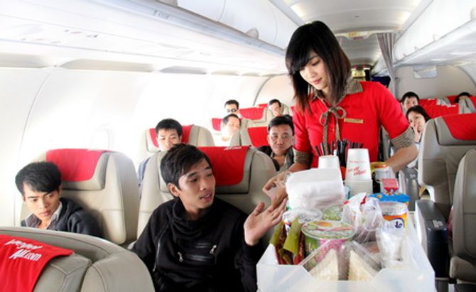 Hàng chục hành khách tố Vietjet Air "ăn quỵt" tiền? - Ảnh 1