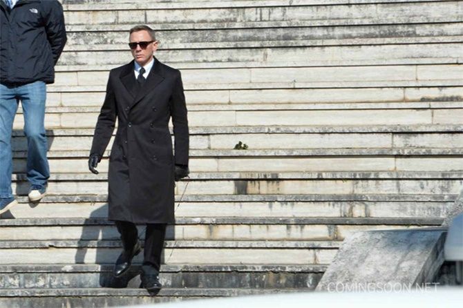 "007: Spectre" - Cuộc phiêu lưu đắt giá nhất của James Bond - Ảnh 2