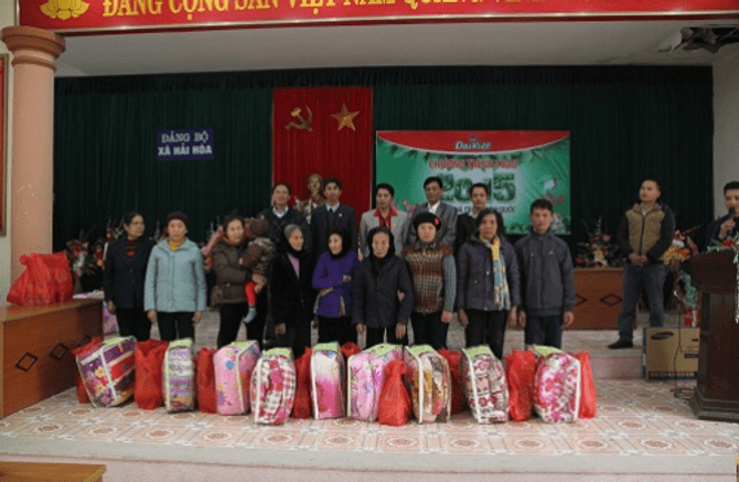 Đại Việt trao 2015 phần quà Tết trên toàn quốc - Ảnh 2