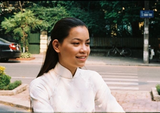 Những hình ảnh khiến các mỹ nhân Việt chỉ muốn "độn thổ" - Ảnh 9