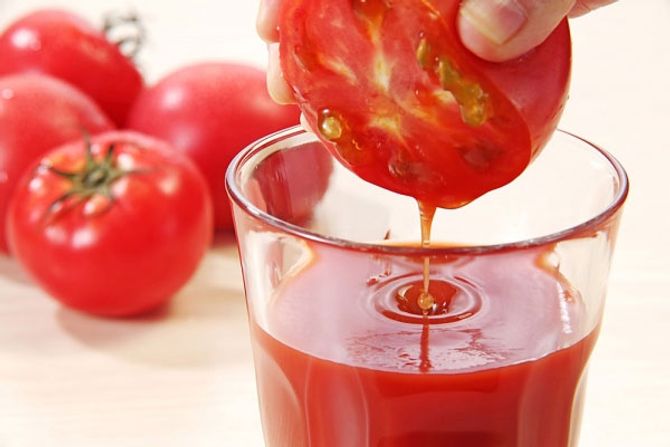 Cách làm sinh tố cà chua giảm cân, cho làn da rạng ngời - Ảnh 3