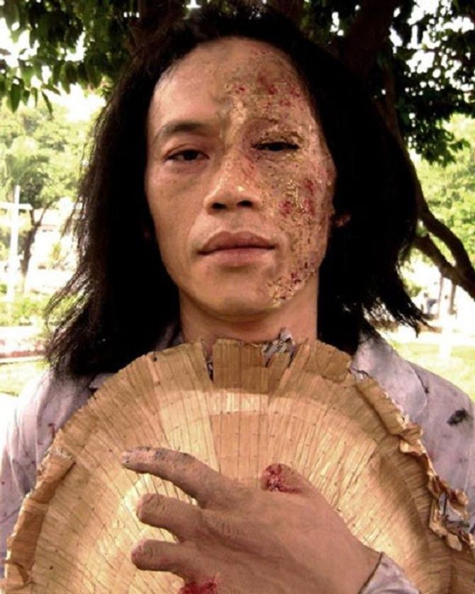 Sao Việt không ngại hy sinh, hóa trang "xấu như quỷ" - Ảnh 1