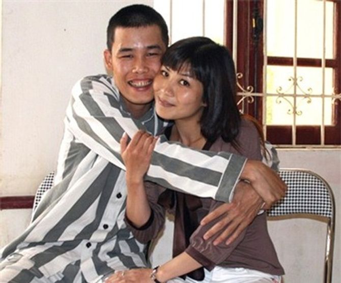 Những quý ông "nhiều vợ" nhất showbiz Việt - Ảnh 8