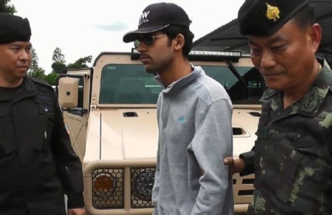 Thái Lan bắt giữ "nghi phạm chính" trong vụ đánh bom Bangkok - Ảnh 2