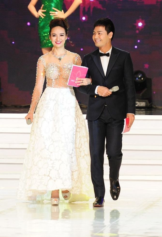 Bán kết Hoa hậu hoàn vũ Việt Nam 2015: Hoa hậu Ngọc Diễm làm MC vào phút chót - Ảnh 3
