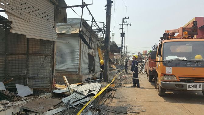 Cháy lớn thiêu rụi cửa hàng của 13 gia đình Việt kiều Thái Lan - Ảnh 4
