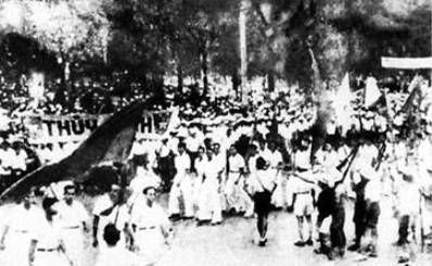 Cách mạng Tháng Tám 1945: Quay về ngày 19/8/1945, khi một cách mạng lớn nhất trong lịch sử Việt Nam được khởi động. Xem hình ảnh liên quan để hiểu rõ hơn về sự kiện đánh dấu bước ngoặt quan trọng của quốc gia.