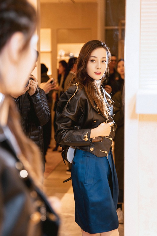 Nhan sắc đỉnh cao của Địch Lệ Nhiệt Ba và Oh Sehun trong sự kiện Louis Vuitton - Ảnh 3